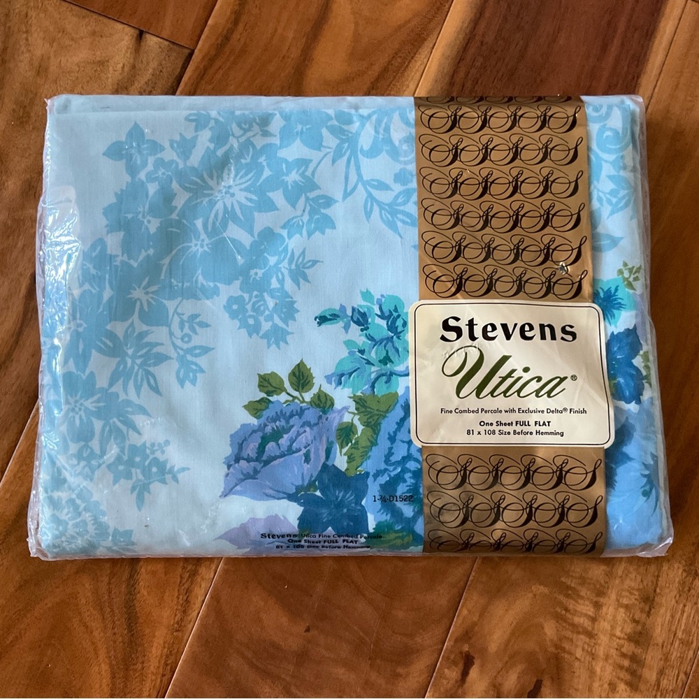New Vintage Blue Floral Stevens Utica Percale Full Flat Sheet